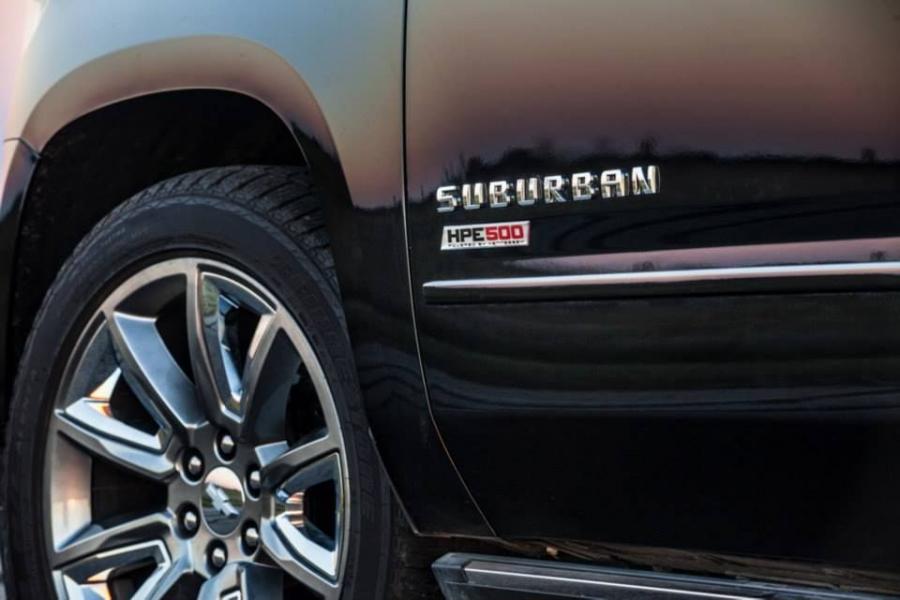  Chevrolet Suburban by Hennessey 2015 года  (фото 7 из 10)
